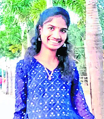 హత్యా.. ఆత్మహత్యా..
