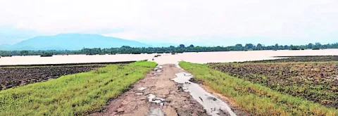 మూడోసారి ముంపునకు గురైన కాజ్‌వే 