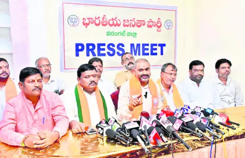 బండి సంజయ్‌పై వ్యాఖ్యలు సరికాదు