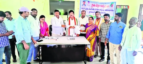 పేదల సంక్షేమమే ప్రభుత్వ లక్ష్యం 