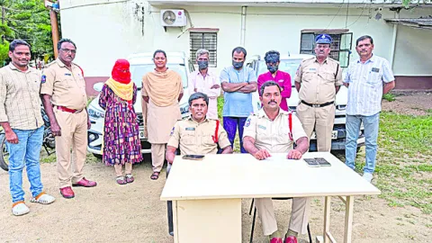 అసభ్యంగా మాట్లాడటంతోనే హత్య 