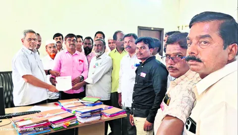 ఉపాధ్యాయులను బోధనకే పరిమితం చేయాలి 