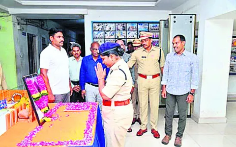 బళ్లారి రాఘవతోనే సమాజంలో విప్లవాత్మక మార్పులు