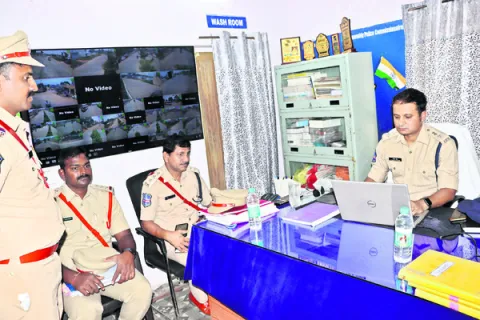 ‘నేరాల అదుపునకు పటిష్ట చర్యలు తీసుకోవాలి’ 