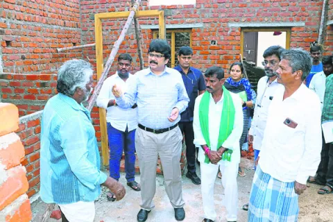 ఇళ్ల నిర్మాణంలో ఫస్ట్‌ 