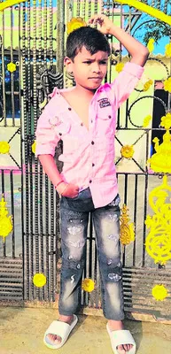 గణేష్‌ మండపం వద్ద.. విద్యుదాఘాతంతో  బాలుడు మృతి