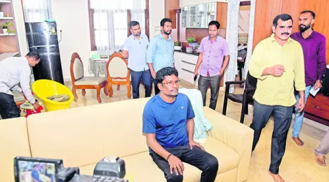అవినీ