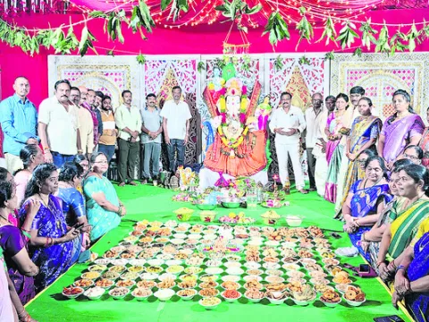  Offerings with 108 types of flour dishes