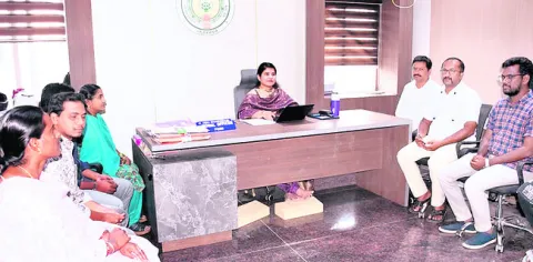 వచ్చే