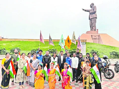 ఐక్యతా మార్గంలో  ‘బౌద్ధ ధర్మ యాత్ర’