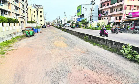 Ballemvari Street in Vijayawada to Poram..