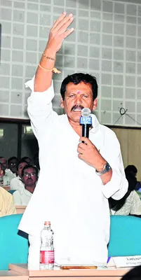 ● మామిడికి బీమా ఏమైంది?