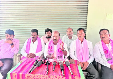 సాగు నీరు అందించడంలో పాలకులు విఫలం