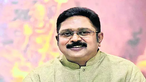 పన్నీరు పునరాలోచించాలి 