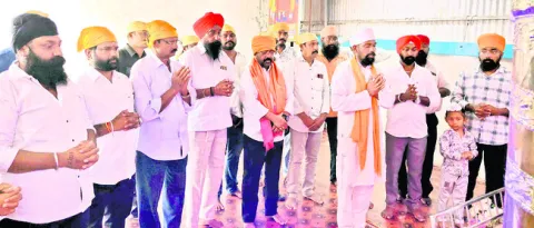 సిక్కుల అభ్యున్నతికి పాటుపడతా 