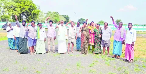 భూ కబ్జా ఆపండి