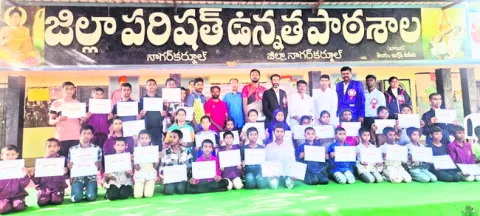 యోగా పోటీలలో  విద్యార్థుల ప్రతిభ 
