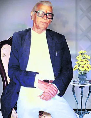 న్యాయ శాస్త్ర నిఘంటువు.. వడ్లమాని 