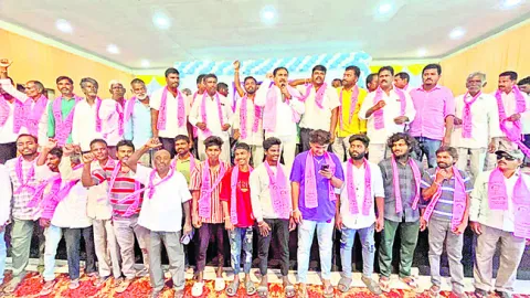 కార్యకర్తలను కాపాడుకుంటా..