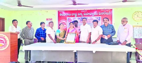 విద్యలో అంతరాలు తొలగించాలి