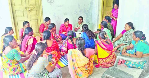 చదవాలి.. రాయాలి 