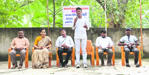 ● అవగాహన కల్పిస్తున్న ‘సాధన సమితి’ ● మేము సైతం అంటున్న 