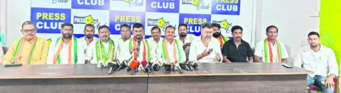 ‘ప్రజలే తగిన బుద్ధి చెబుతారు’ 
