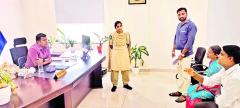 ప్రజల విశ్వాసం పొందేలా పనిచేయాలి