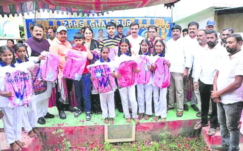 సాగునీటి ప్రాజెక్టులపై సర్కారు నిర్లక్ష్యం