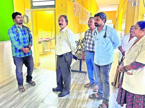 అత్యవసర పరిస్థితుల్లోనే సెలవులు తీసుకోవాలి 
