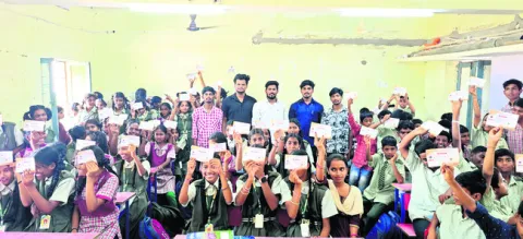 దేశాభివృద్ధి కోసం పని చేయాలి 