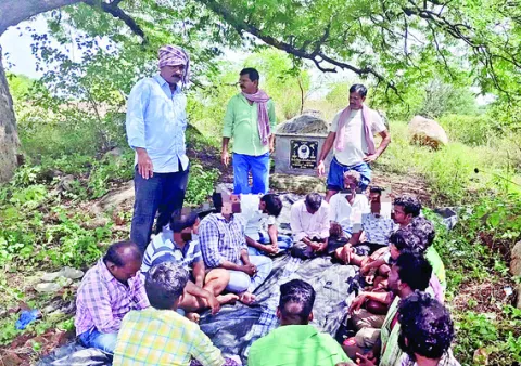 పేకాట రాయుళ్ల అరెస్ట్‌