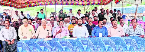 సంక్షోభంలో లారీల యాజమాన్యాలు