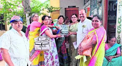 నాణ్యతలేని ఫోన్లు మా కొద్దు