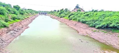 ‘వరద’