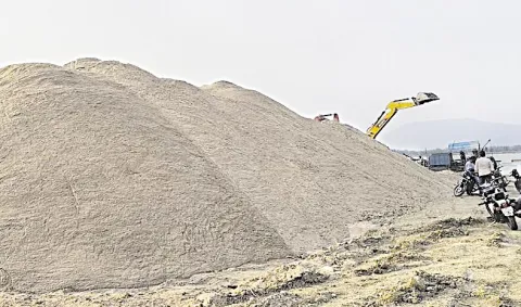 Illegal sand mining in Andhra Pradesh