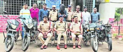 ద్విచక్ర వాహనాల దొంగకు రిమాండ్‌ 