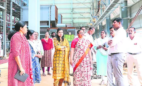 త్వరలో ఆయిల్‌పామ్‌ ఫ్యాక్టరీ ప్రారంభం