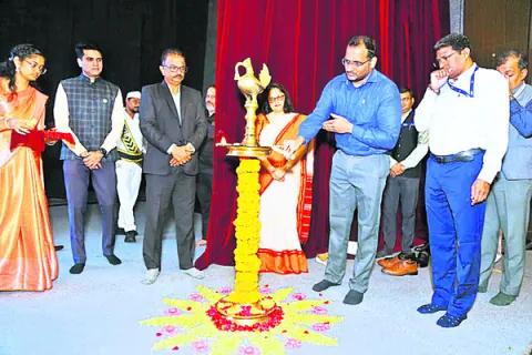 పెట్టుబడిదారులు అప్రమత్తంగా ఉండాలి