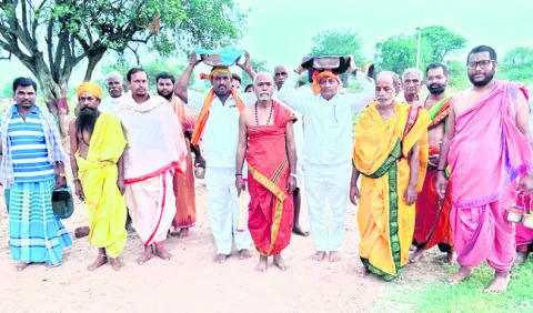 ఘనంగా ఆంజనేయస్వామి పవిత్రోత్సవాలు
