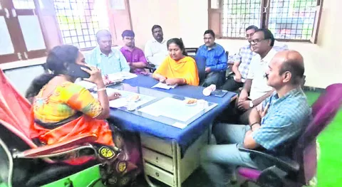 ఎన్నికల నిర్వహణకు సిద్ధంగా ఉండాలి 