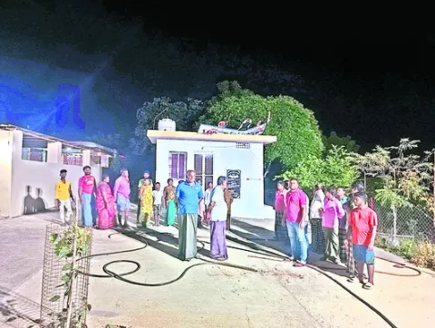 భక్తిభావంపై రాజకీయ కుట్ర