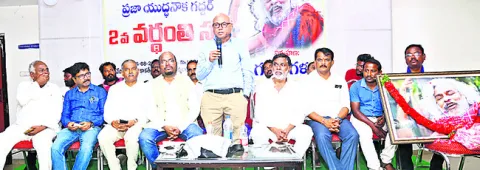 బీసీ రిజర్వేషన్లకు కేంద్రం చట్టం చేయాలి 