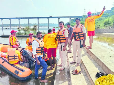 దొరకని ఆచూకీ 