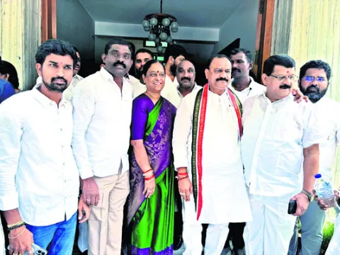 ఢిల్ల