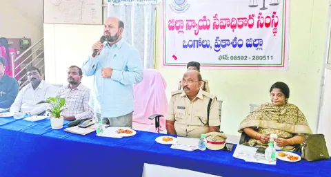 ఏ ఒక్కరూ బాధ్యతలు విస్మరించరాదు 