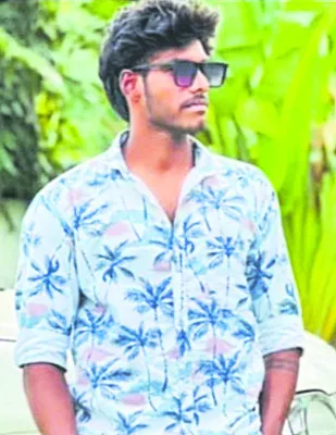 విధుల్లో ఉన్న కండక్టర్‌  గుండెపోటుతో మృతి 