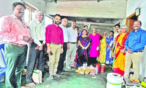 కామన్‌ ఫెసిలిటీ సెంటర్‌కు స్థల పరిశీలన 
