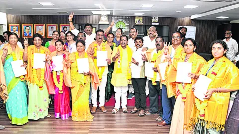 ఎవరెవరికి ఎన్ని ఓట్లు వచ్చాయంటే.. 
