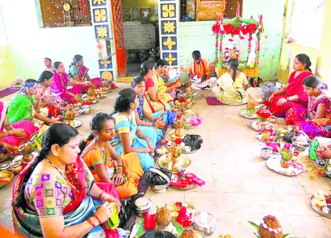 రావమ్మా మహాలక్ష్మి..!